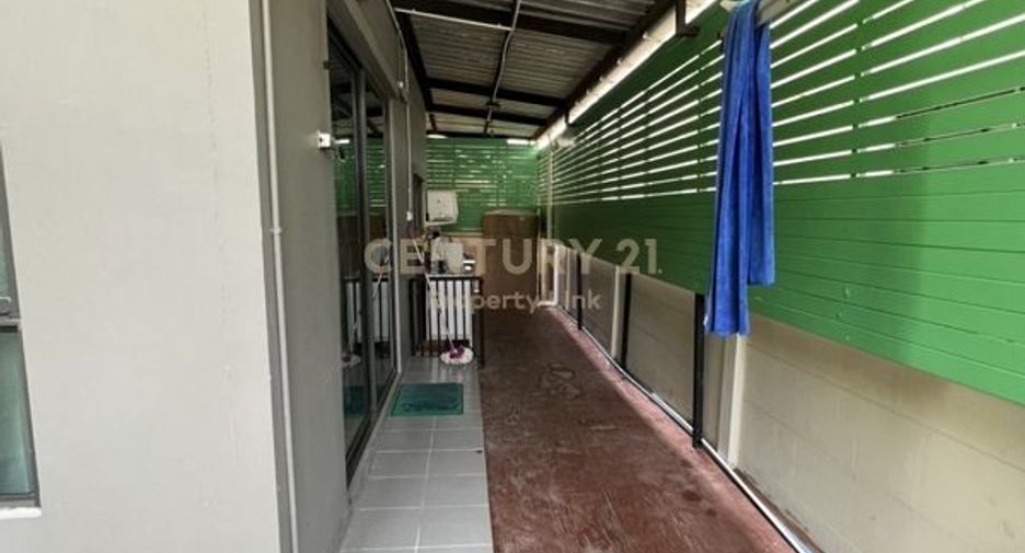 For sale 3 bedrooms house in Prawet, Bangkok