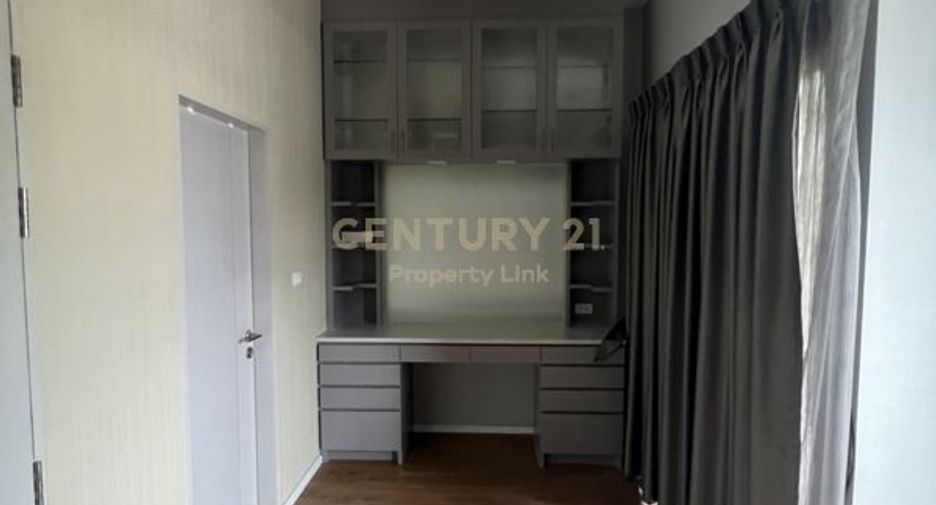 For sale 3 bedrooms house in Prawet, Bangkok