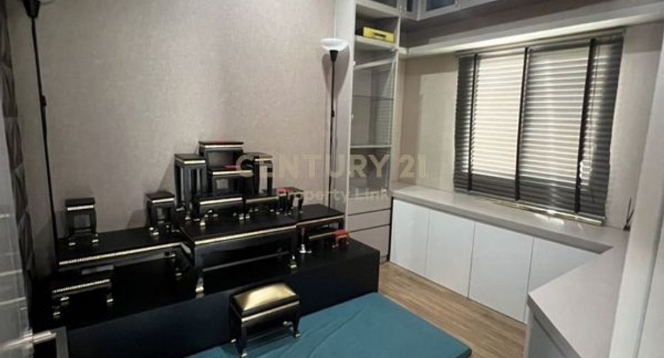 For sale 3 bedrooms house in Prawet, Bangkok