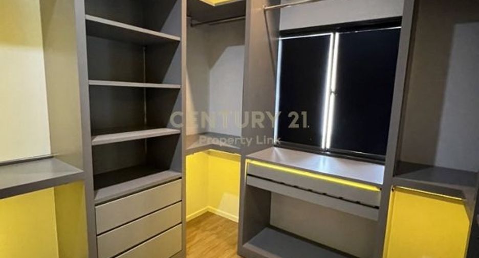 For sale 3 bedrooms house in Prawet, Bangkok