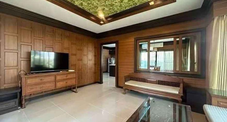 For rent 4 bedrooms house in San Sai, Chiang Mai
