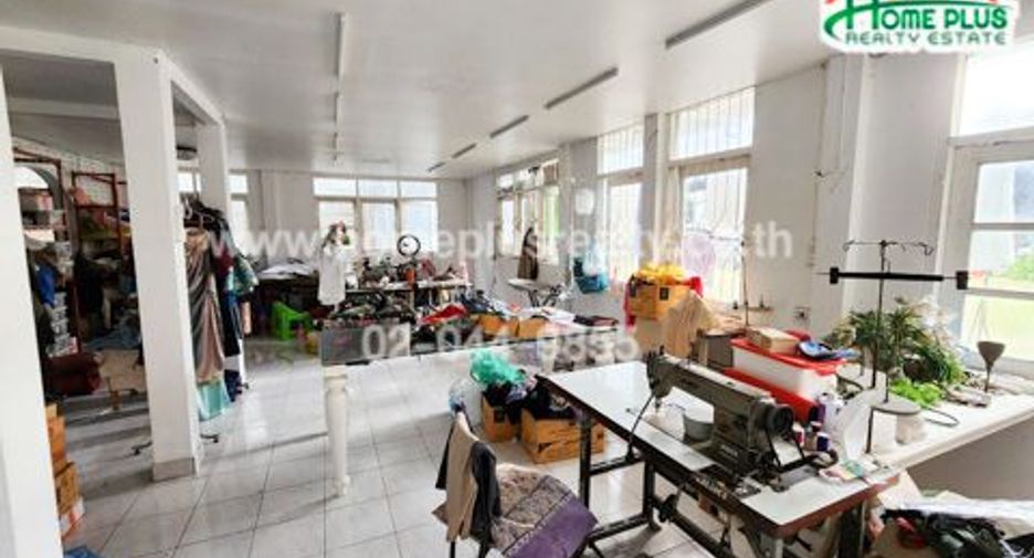 For sale land in Bang Phlat, Bangkok