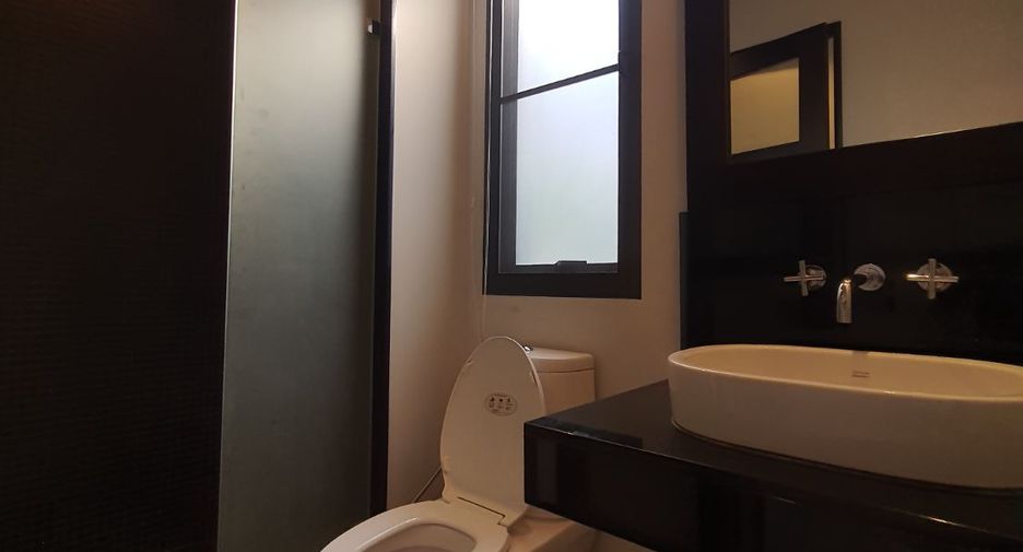 For sale 2 bedrooms villa in Mueang Phuket, Phuket
