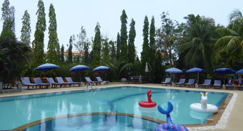 For sale 4 bed villa in Mueang Rayong, Rayong