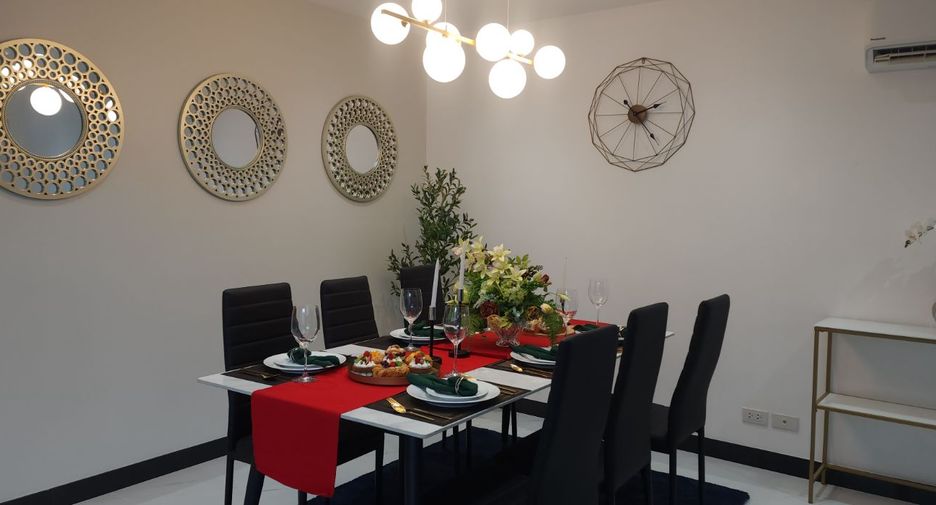 For sale 4 bed villa in Mueang Rayong, Rayong