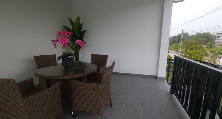 For sale 4 bed villa in Mueang Rayong, Rayong