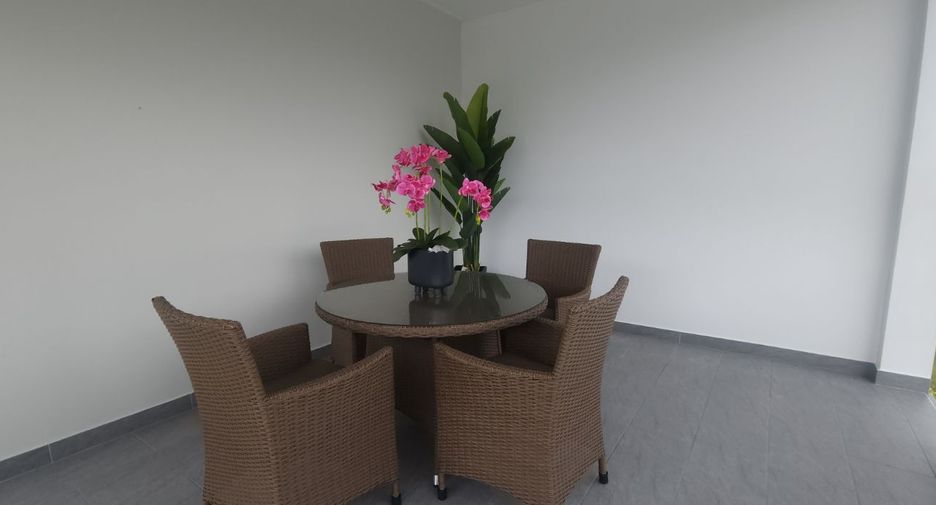 For sale 4 bed villa in Mueang Rayong, Rayong