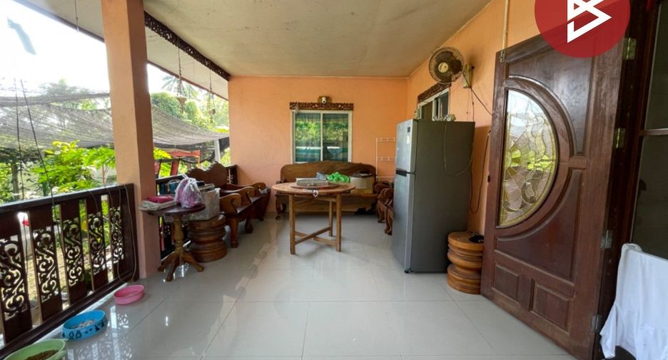 For sale 3 bed house in Mueang Samut Songkhram, Samut Songkhram
