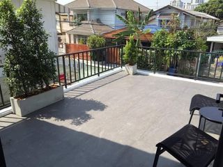 出租 4 卧室 独立屋 在 Bang Na, 曼谷