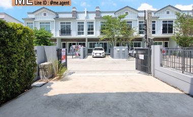 出售 3 卧室 联排别墅 在 Bang Phli, Samut Prakan