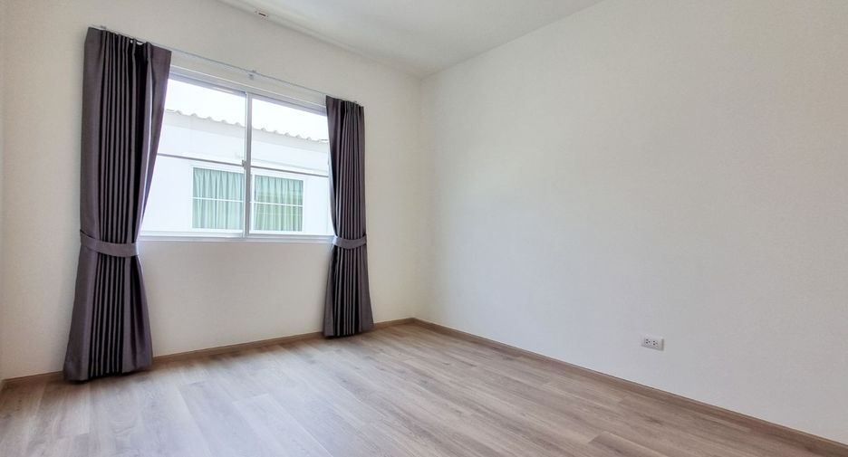 For sale 3 bedrooms townhouse in Bang Phli, Samut Prakan
