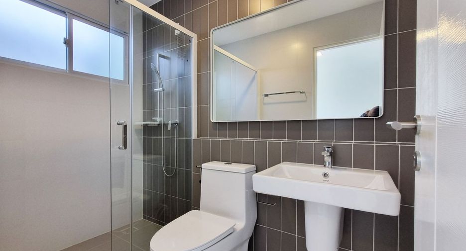 For sale 3 bedrooms townhouse in Bang Phli, Samut Prakan