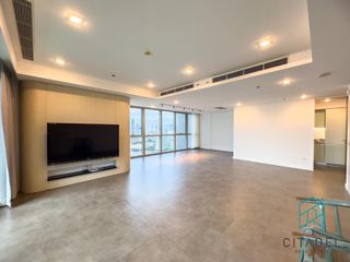 Аренда и продажа 3 спальни кондо в Сатхон, Бангкок