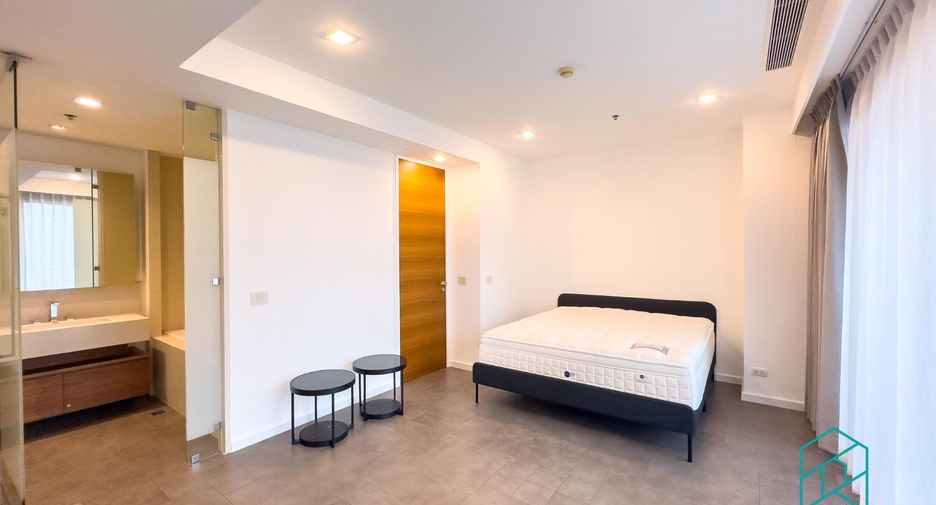 For rent and for sale 3 bedrooms condo in Sathon, Bangkok