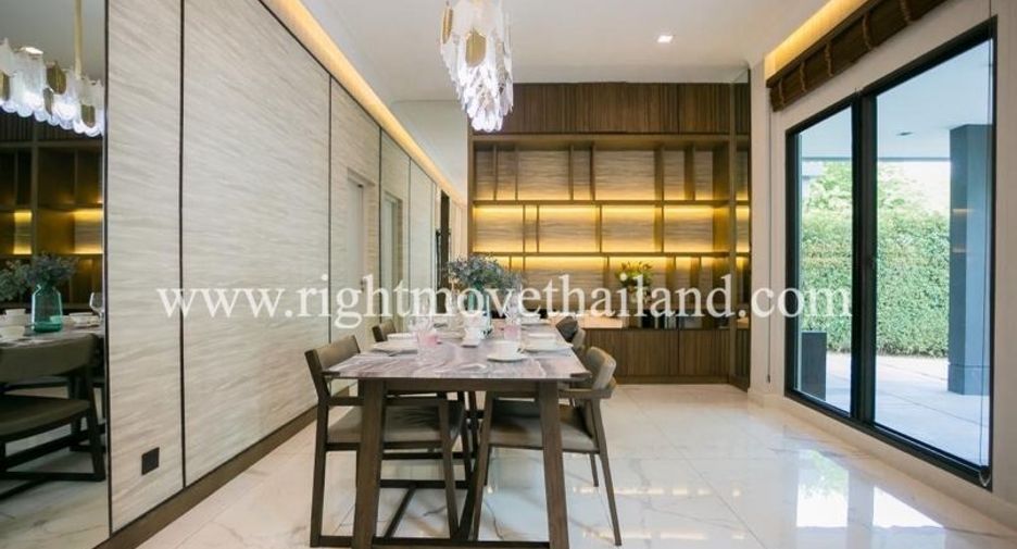 For rent 3 Beds house in Wang Thonglang, Bangkok