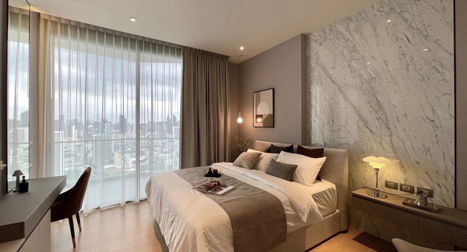 For rent and for sale 1 bed condo in Khlong San, Bangkok