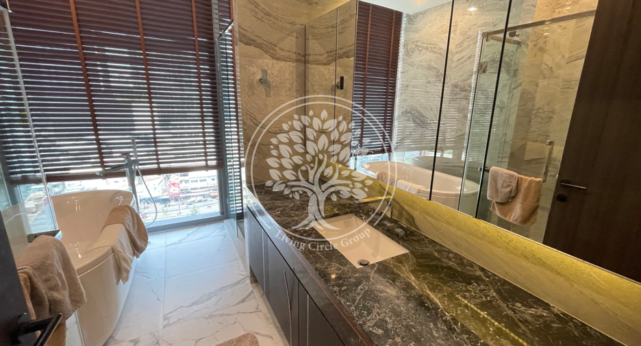 Wohnung zur Miete mit 2 Zimmer in Khlong Toei, Bangkok