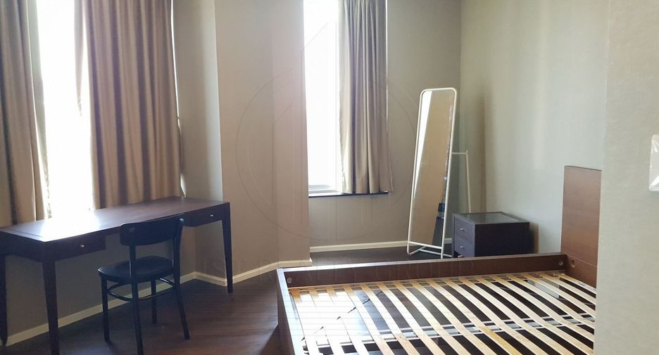 For sale 3 bedrooms condo in Pathum Wan, Bangkok