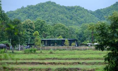 For sale 4 bedrooms retail Space in San Kamphaeng, Chiang Mai