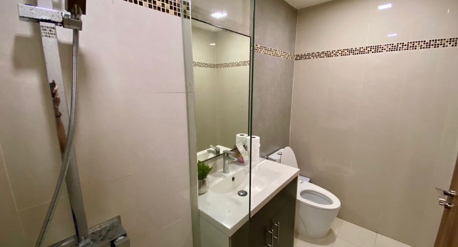 Wohnung zur Miete und zum Kauf mit Studio in Bang Lamung, Chonburi