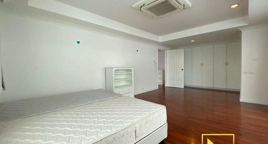 For rent 7 bed apartment in Watthana, Bangkok