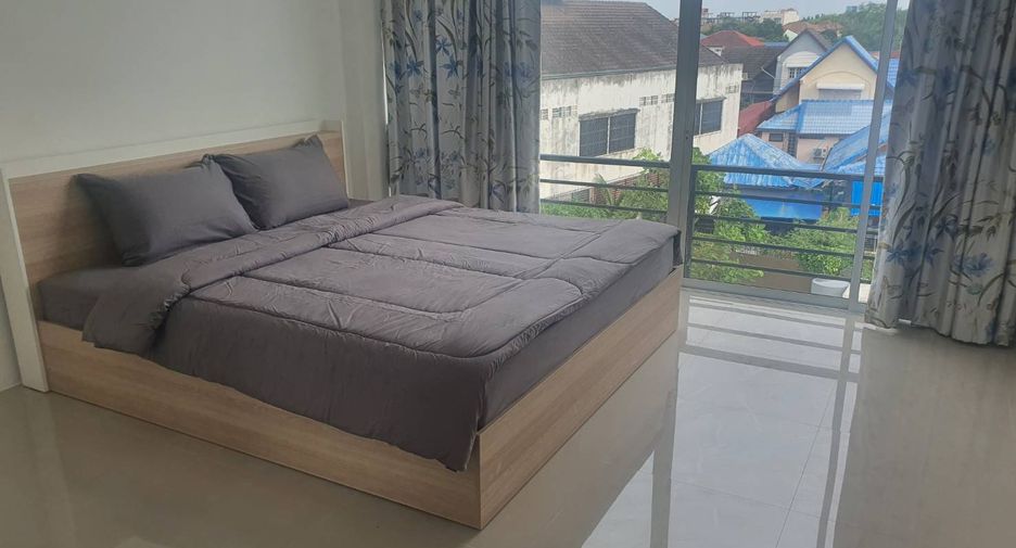 For sale 8 bedrooms townhouse in Bang Lamung, Chonburi