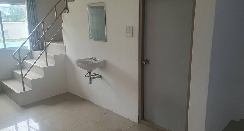 For sale 8 bedrooms townhouse in Bang Lamung, Chonburi