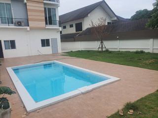 Продажа 8 спальни таунхаус в Банг Ламунг, Чонбури