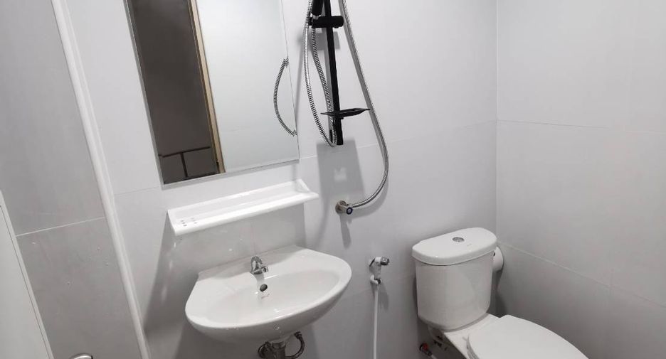 For sale 8 bedrooms townhouse in Bang Lamung, Chonburi