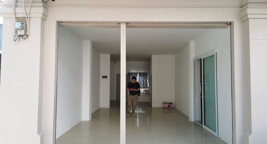 For sale 8 bedrooms townhouse in Bang Lamung, Chonburi