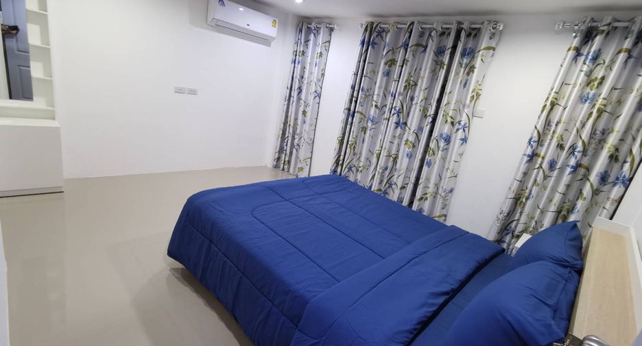For sale 8 bedrooms townhouse in Bang Lamung, Chonburi