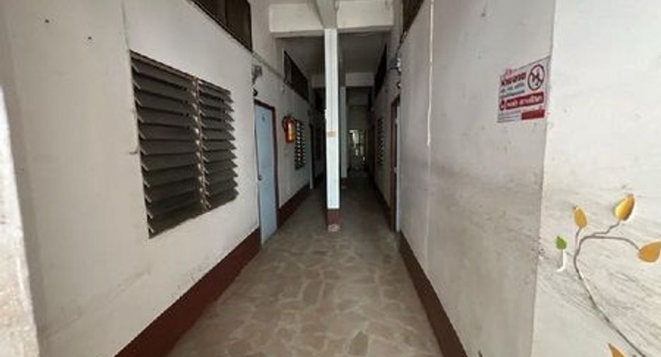 For sale 14 bedrooms townhouse in Mueang Phitsanulok, Phitsanulok
