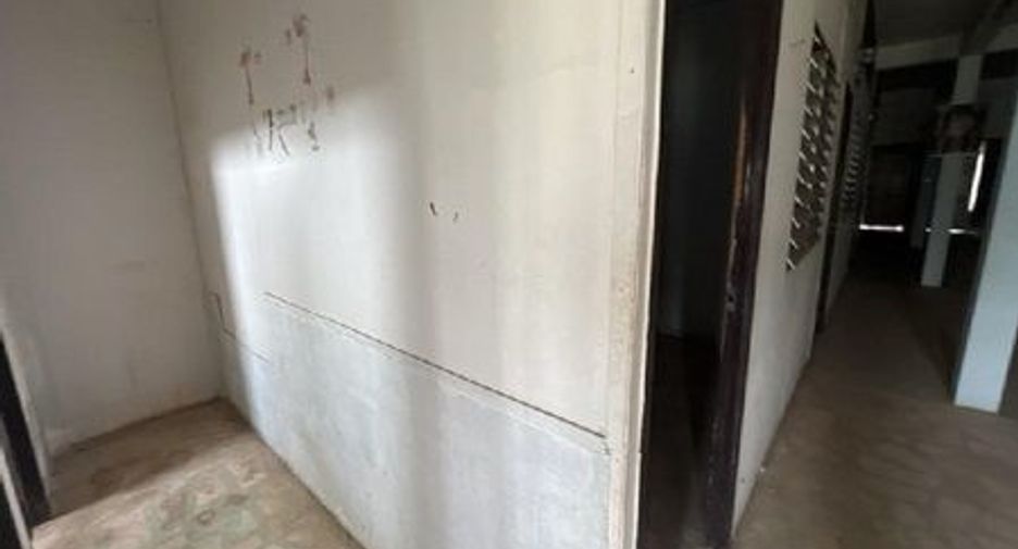 For sale 14 bedrooms townhouse in Mueang Phitsanulok, Phitsanulok