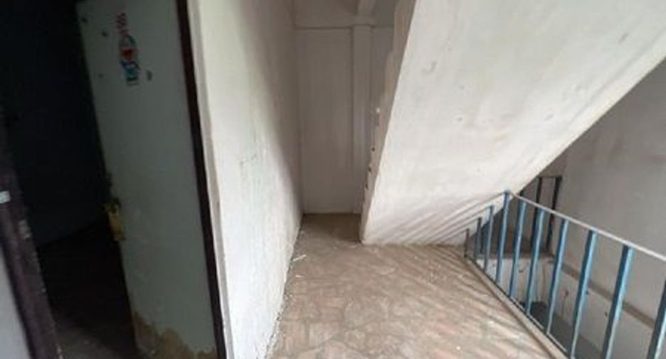 For sale 14 bedrooms townhouse in Mueang Phitsanulok, Phitsanulok