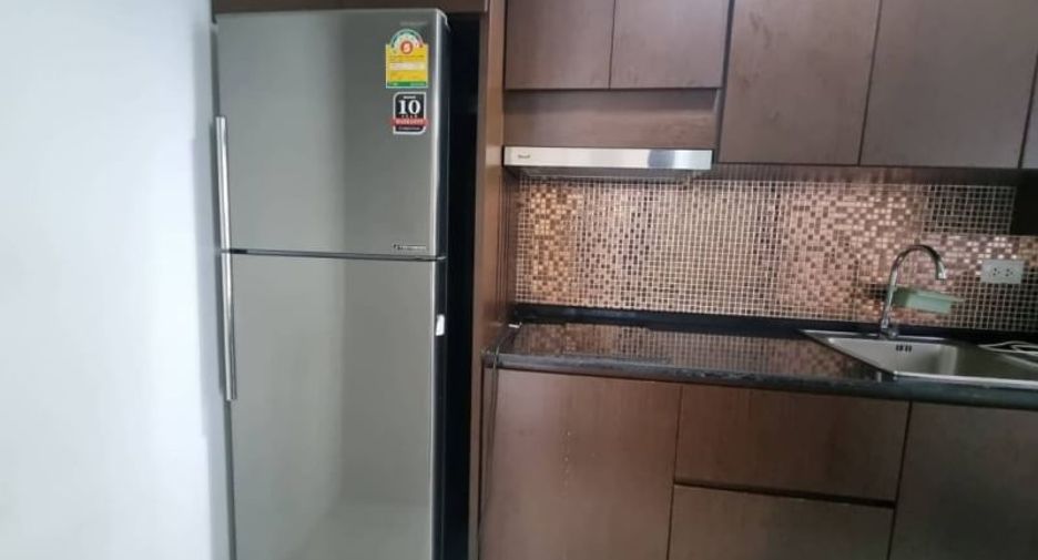 Wohnung zur Miete und zum Kauf mit 2 Zimmer in Si Racha, Chonburi