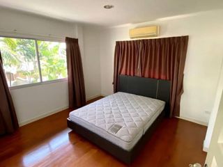 出租 3 卧室 独立屋 在 Watthana, 曼谷