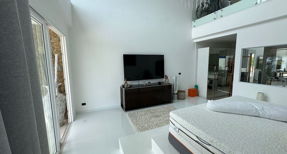For sale 4 bedrooms villa in Ko Samui, Surat Thani
