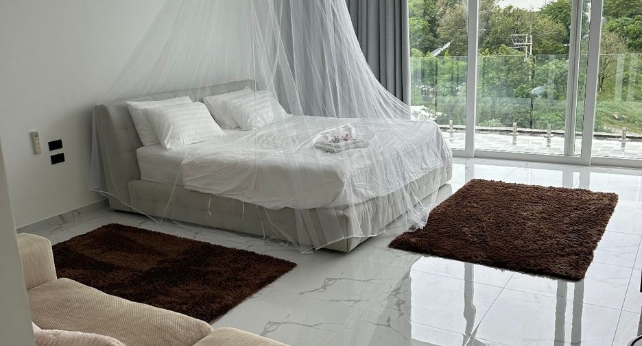 For sale 4 bedrooms villa in Ko Samui, Surat Thani