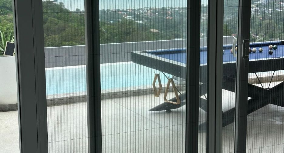 For sale 4 bedrooms villa in Ko Samui, Surat Thani