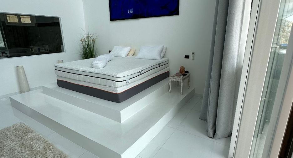 For sale 4 bedrooms villa in Ko Samui, Surat Thani