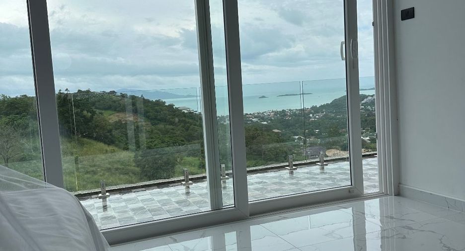 For sale 4 bedrooms villa in Ko Samui, Surat Thani
