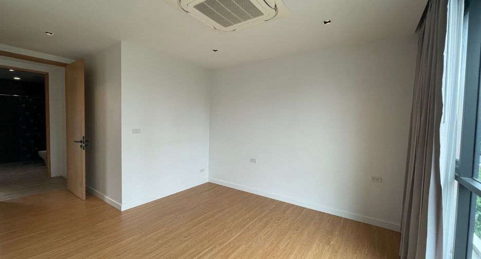 Apartment zur Miete mit 3 Zimmer in Watthana, Bangkok