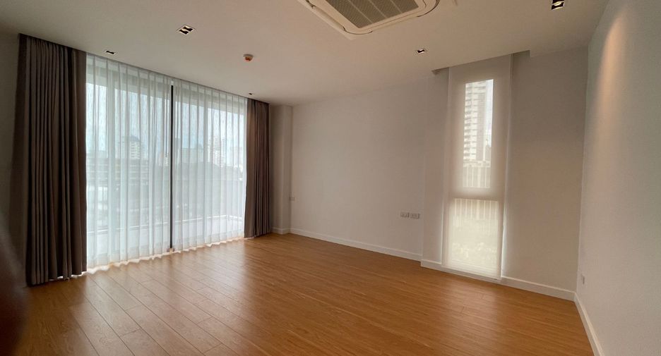 Apartment zur Miete mit 3 Zimmer in Watthana, Bangkok