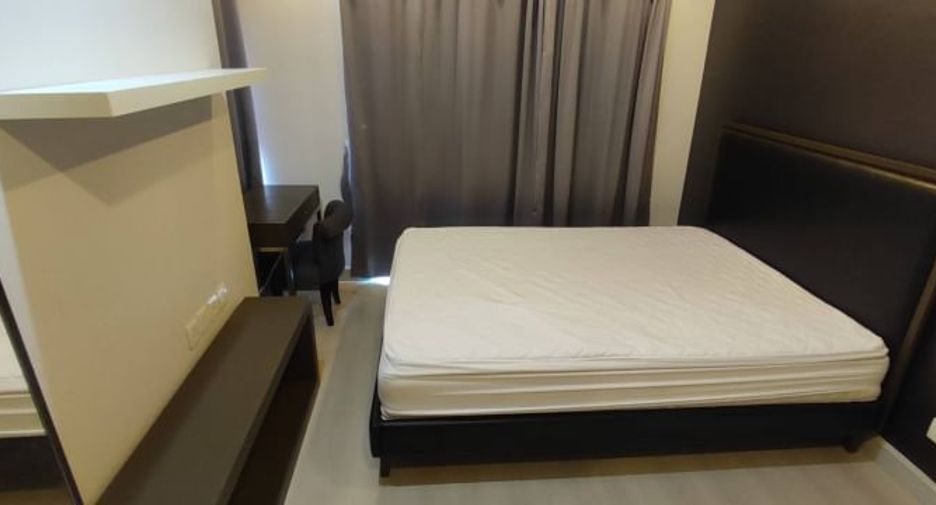For rent 2 Beds condo in Phra Khanong, Bangkok