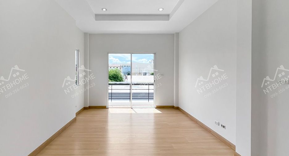 For sale 3 bedrooms house in Bang Kruai, Nonthaburi