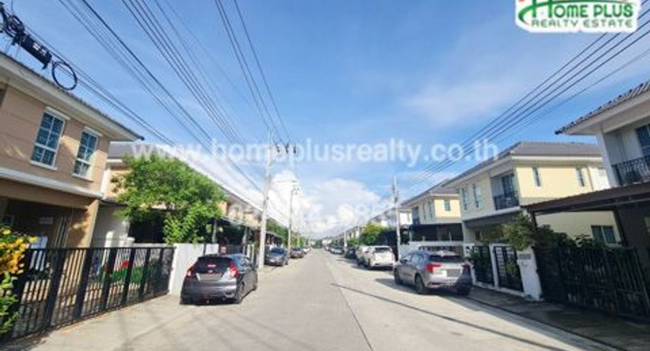 For sale 3 bedrooms house in Bang Bo, Samut Prakan