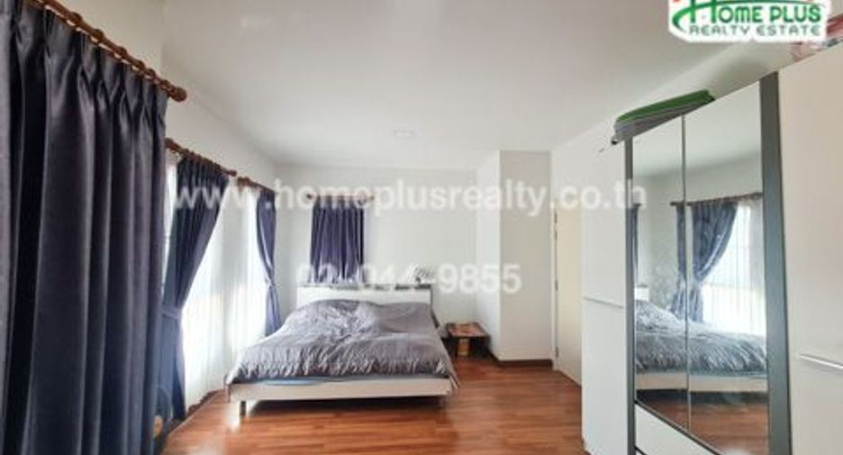 For sale 3 bedrooms house in Bang Bo, Samut Prakan