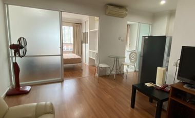 Condo en alquiler de 1 habitaciones en Bang Phlat, Bangkok
