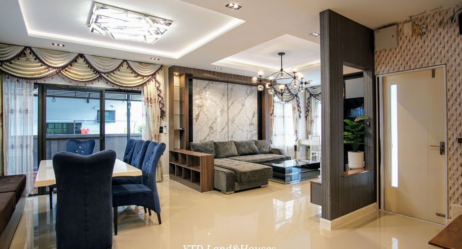 For sale 3 bedrooms house in Prawet, Bangkok
