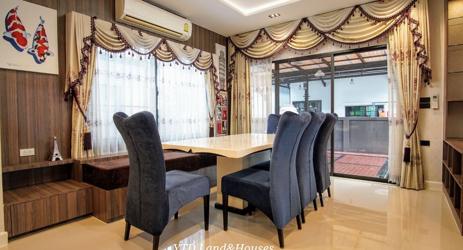 For sale 3 bedrooms house in Prawet, Bangkok